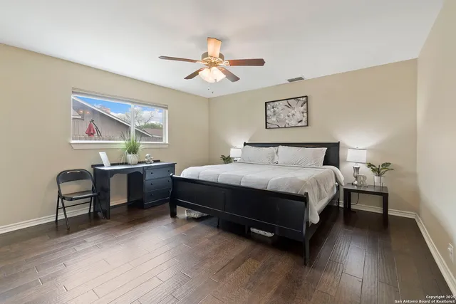 $2,700 | 116 South Gardenview Drive, Castle Hills, TX 78213