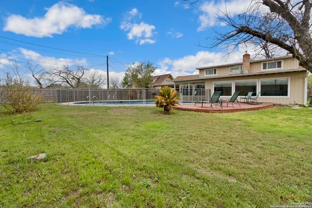 $2,700 | 116 South Gardenview Drive, Castle Hills, TX 78213