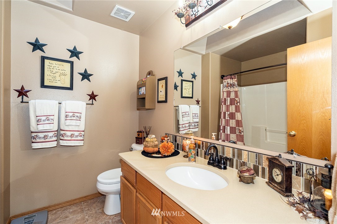 3101 Zenkner Valley Road Centralia, WA 98531 - Photo 17 of 40 Gallery Image 17