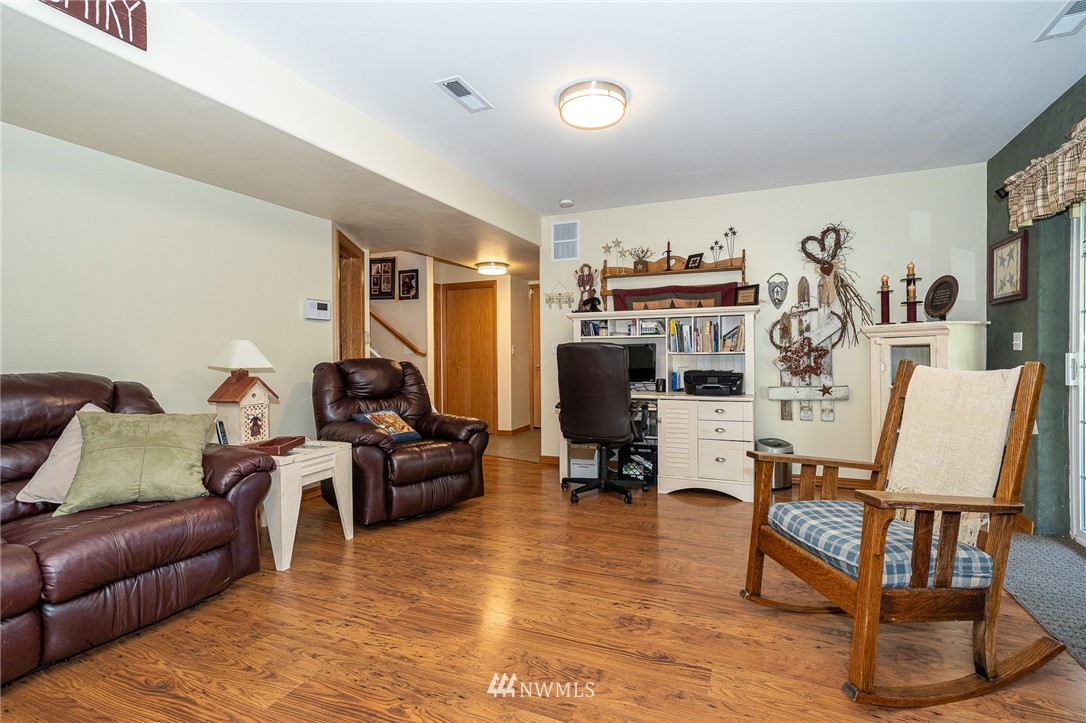 3101 Zenkner Valley Road Centralia, WA 98531 - Photo 31 of 40 Gallery Image 31