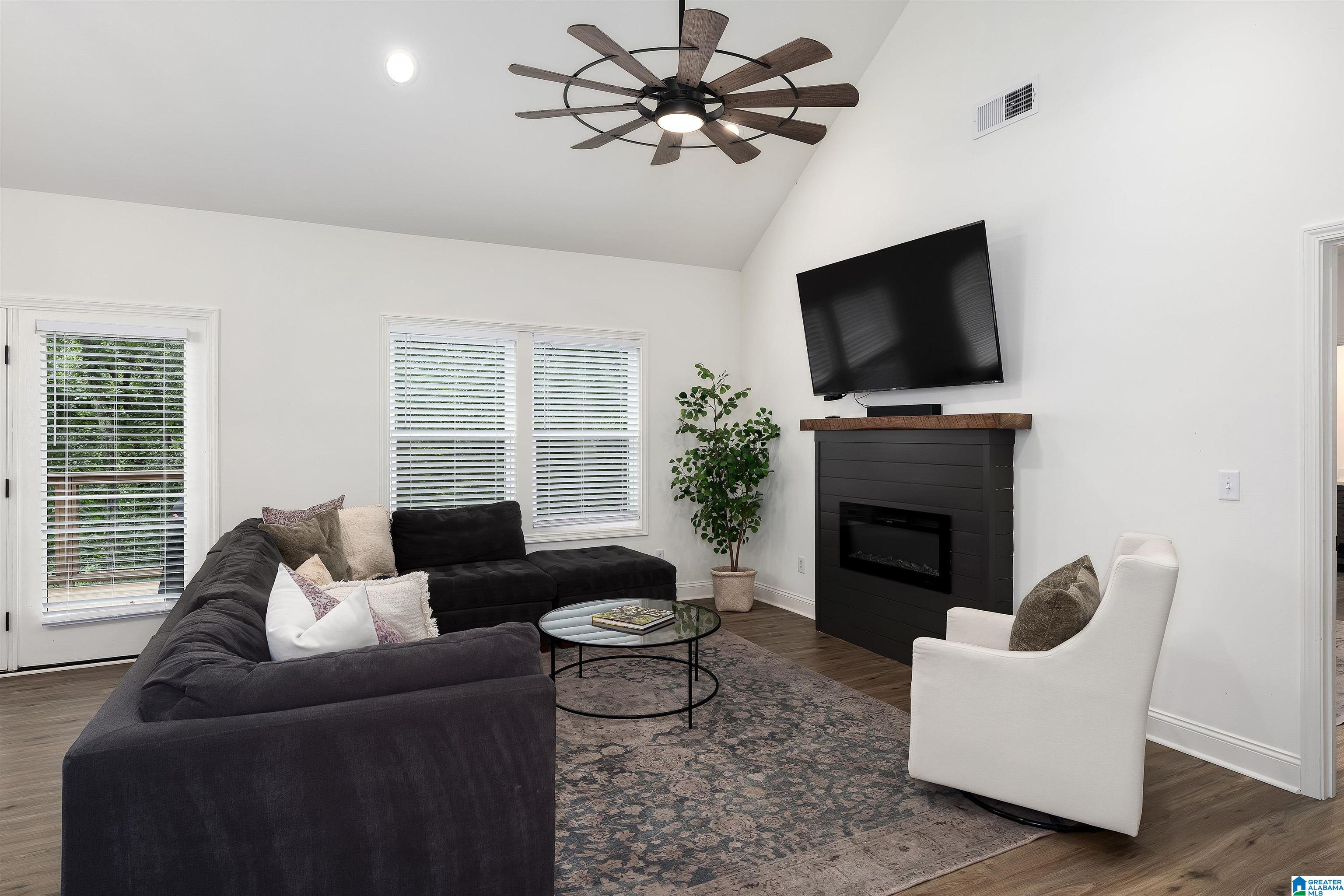 6526 Mountain Ridge Road Trussville, AL 35173 - Photo 5 of 25 Gallery Image 5