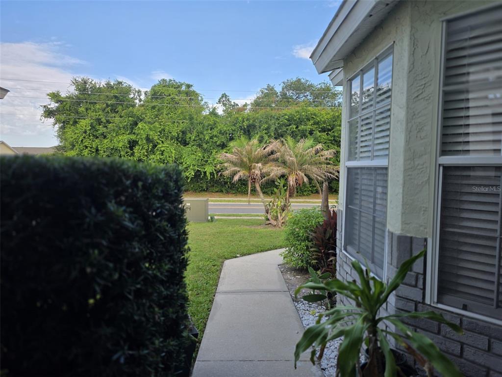 135 South Roma Way Kissimmee, FL 34746 - Photo 2 of 14