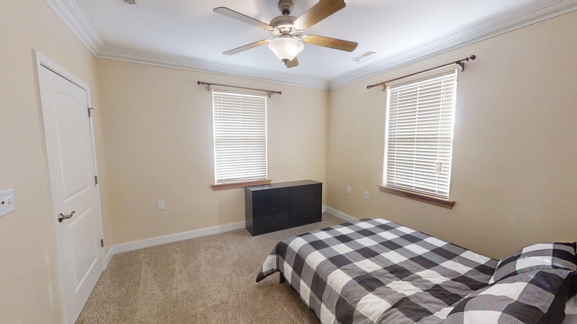 906 Diamond Circle LaFayette, GA 30728 - Photo 17 of 23 906-Diamond-St-02202026_105938