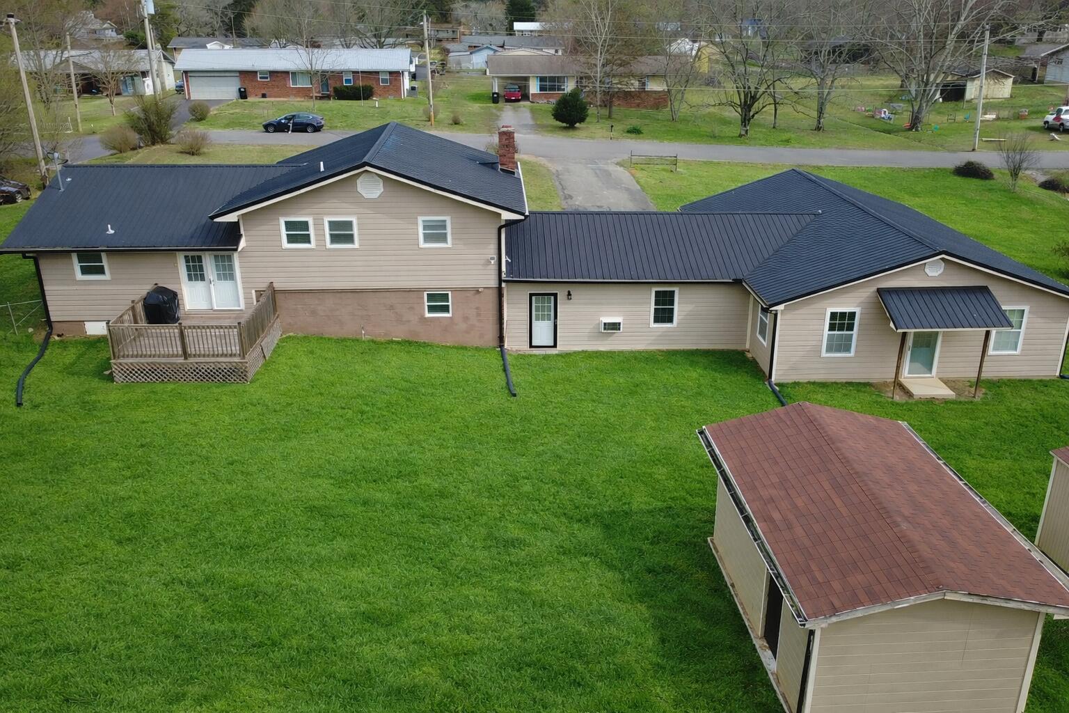 906 Diamond Circle LaFayette, GA 30728 - Photo 2 of 23 Back