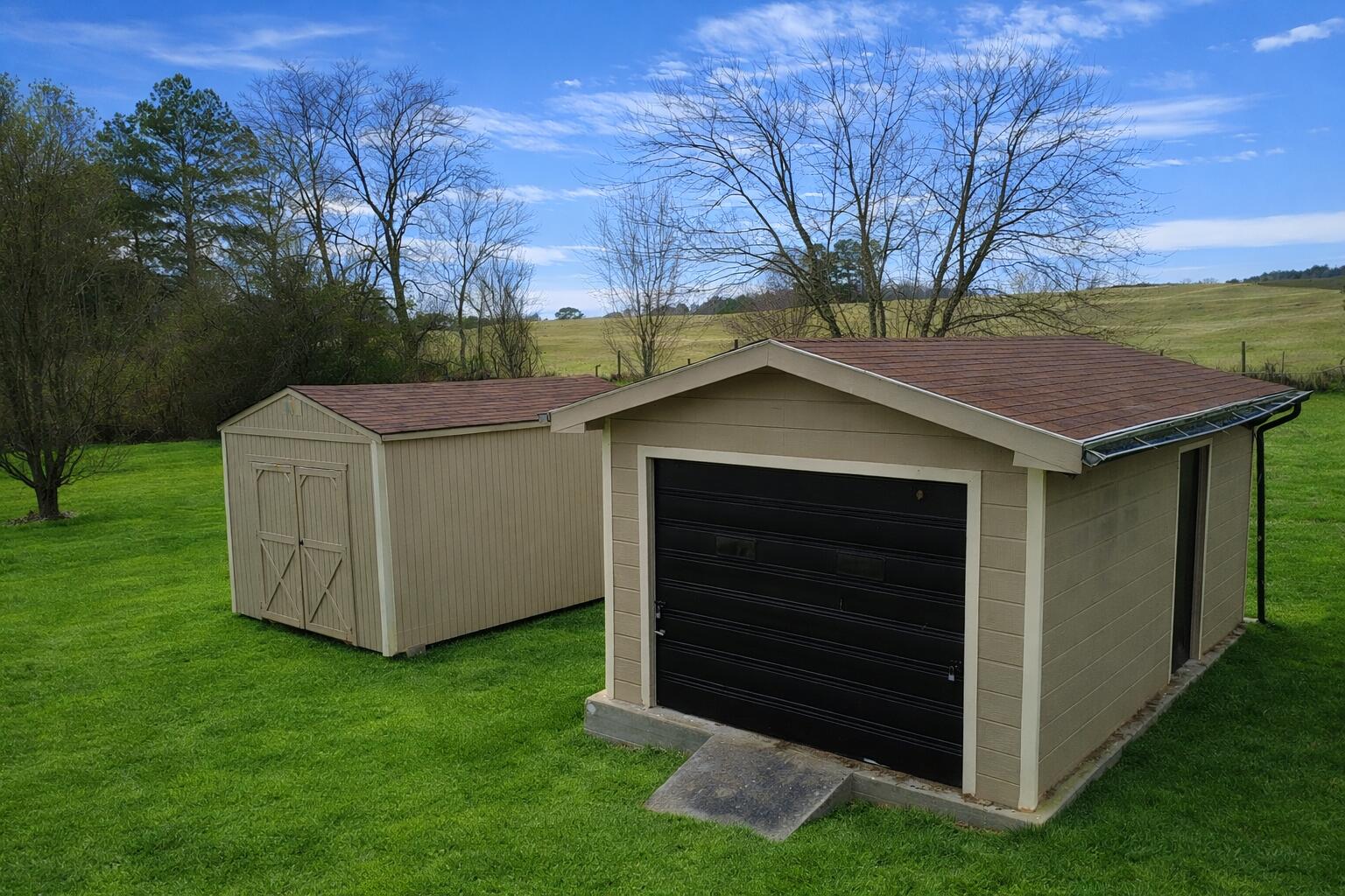 906 Diamond Circle LaFayette, GA 30728 - Photo 3 of 23 Sheds
