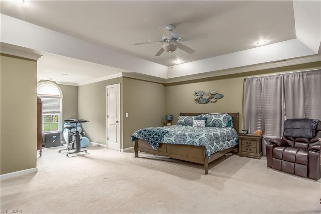 6020 Beckenham Way Oak Ridge, NC 27310 - Photo 9 of 26 primary master upper