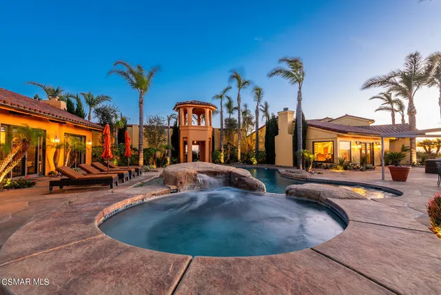 a view of a swimming pool