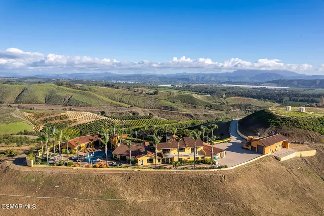 $4,499,950 | 2065 East La Loma Avenue, Somis, CA 93066