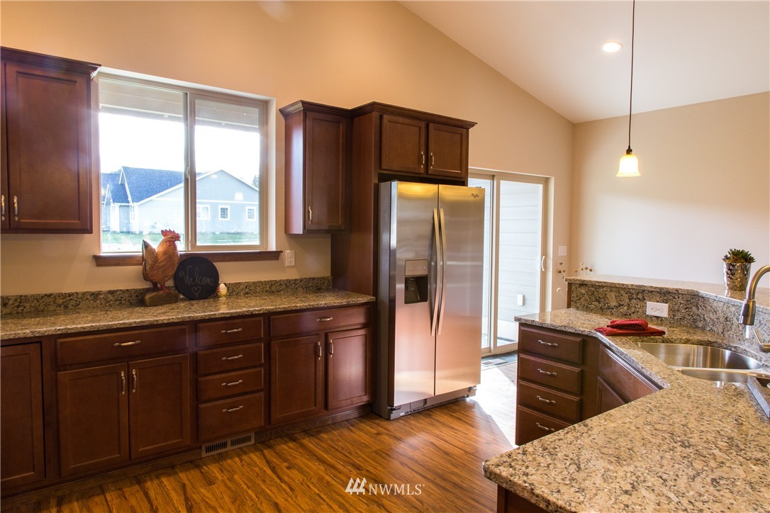 829 Red Maple Loop Everson, WA 98247 - Photo 12 of 25