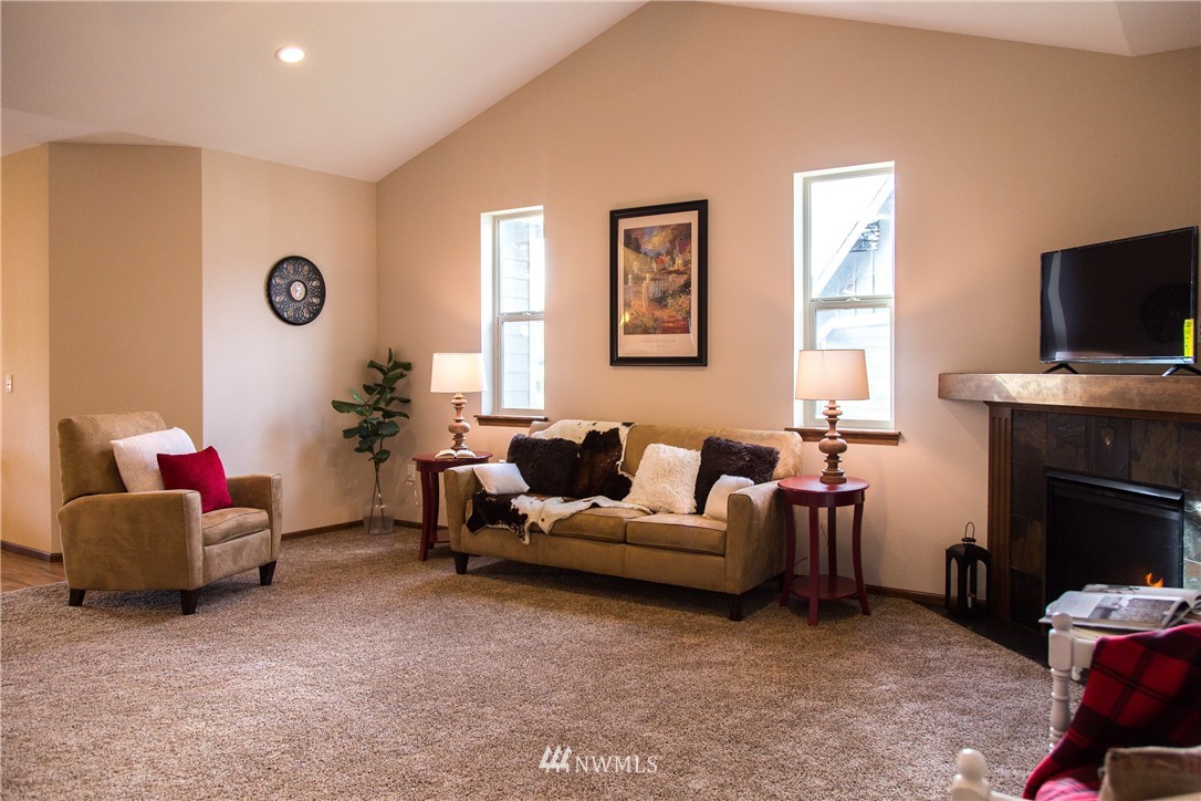 829 Red Maple Loop Everson, WA 98247 - Photo 3 of 25