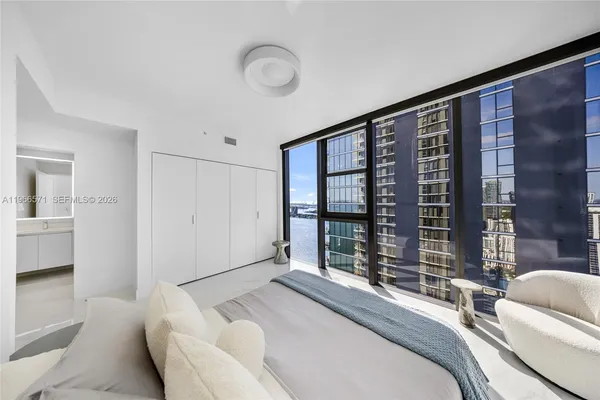 $20,000 | 700 Northeast 24th Street, Unit 4007, Miami, FL 33137