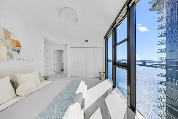 $20,000 | 700 Northeast 24th Street, Unit 4007, Miami, FL 33137