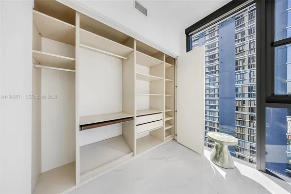 $20,000 | 700 Northeast 24th Street, Unit 4007, Miami, FL 33137