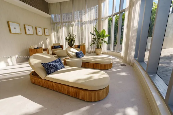 $20,000 | 700 Northeast 24th Street, Unit 4007, Miami, FL 33137