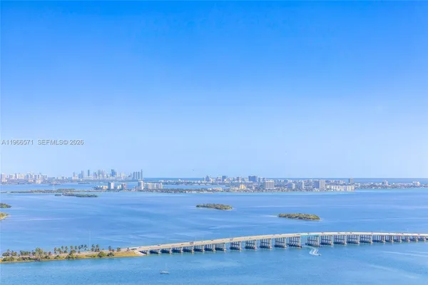 $20,000 | 700 Northeast 24th Street, Unit 4007, Miami, FL 33137