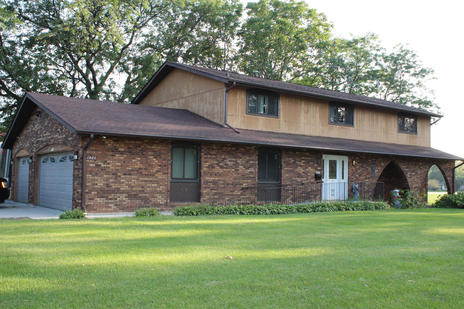 1400 Black Road Joliet, IL 60435 - Photo 1 of 56 Gallery Image 1