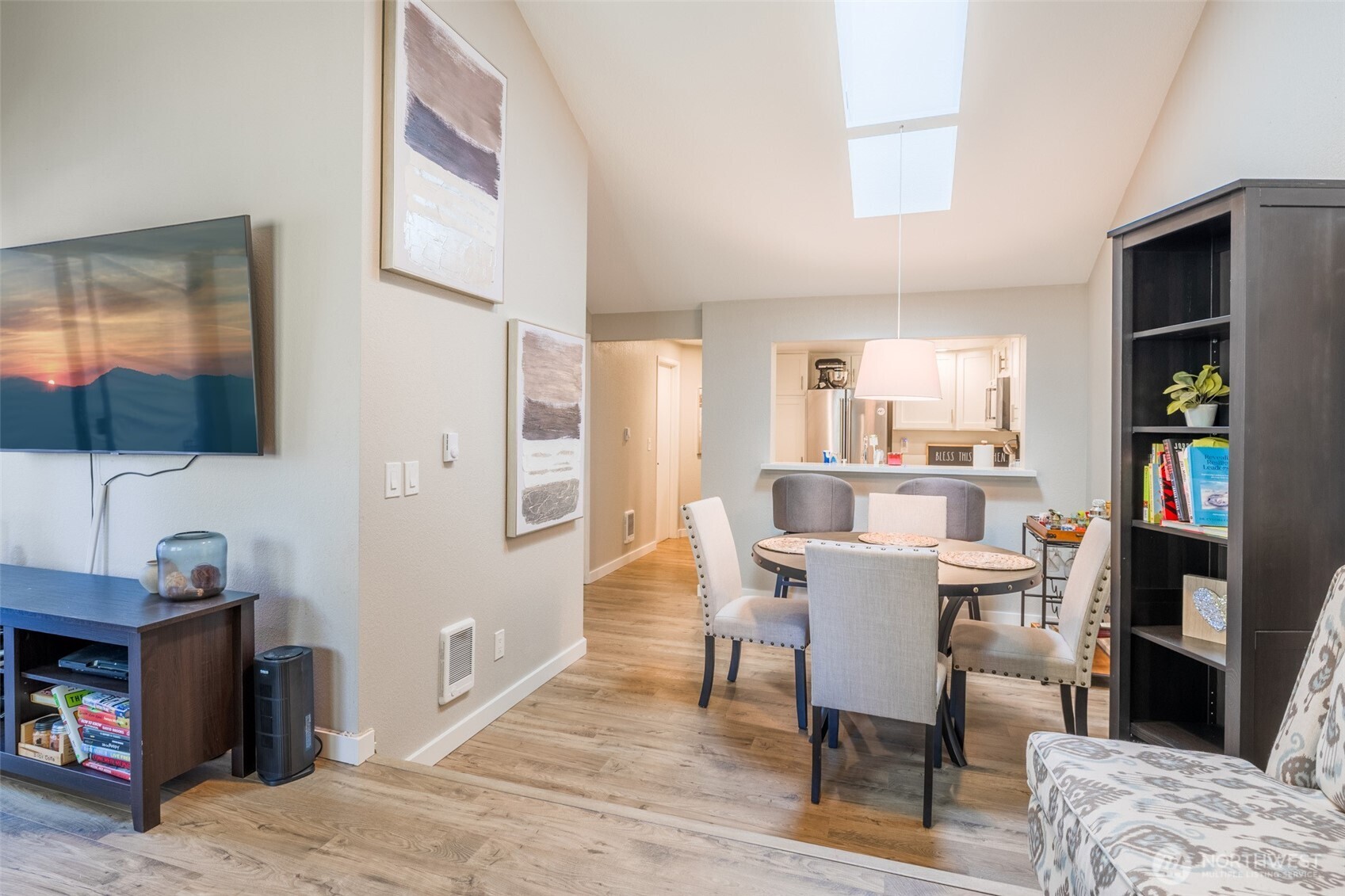 130 Southwest 116th Street, Unit F32 Seattle, WA 98146 - Photo 15 of 37