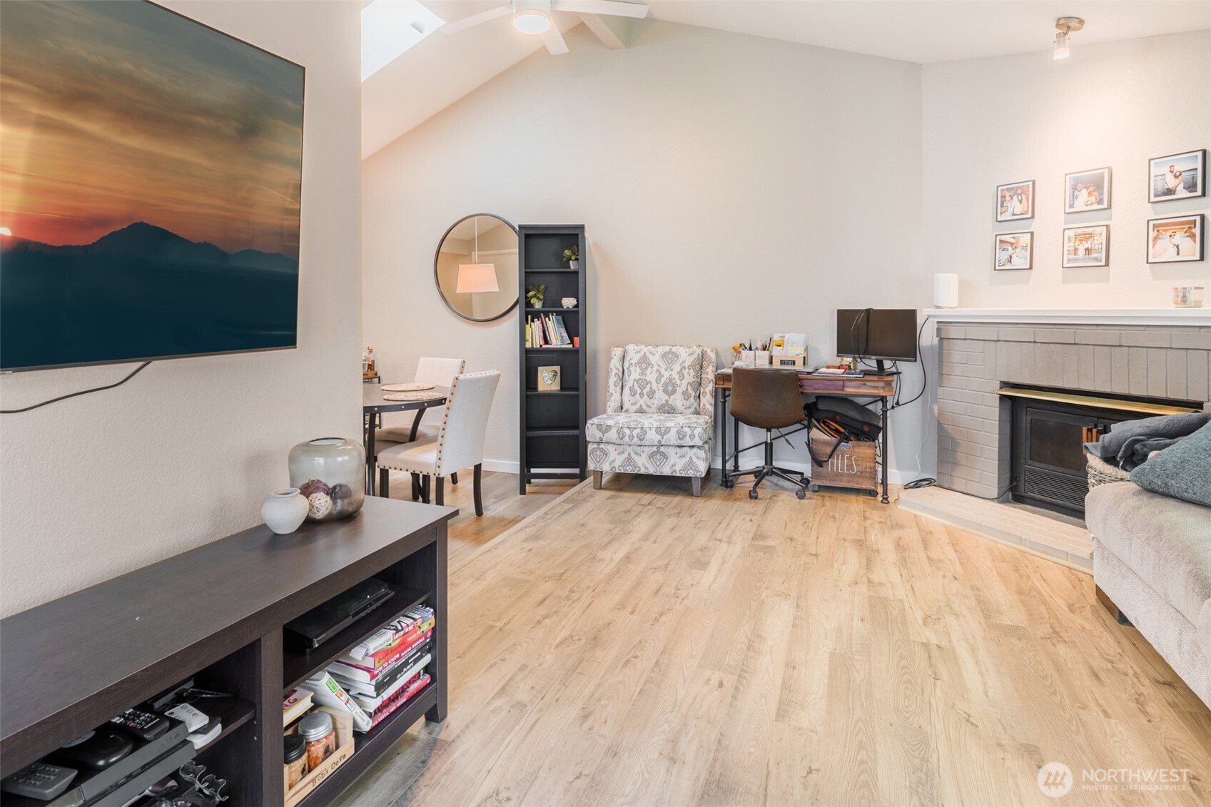 130 Southwest 116th Street, Unit F32 Seattle, WA 98146 - Photo 19 of 37