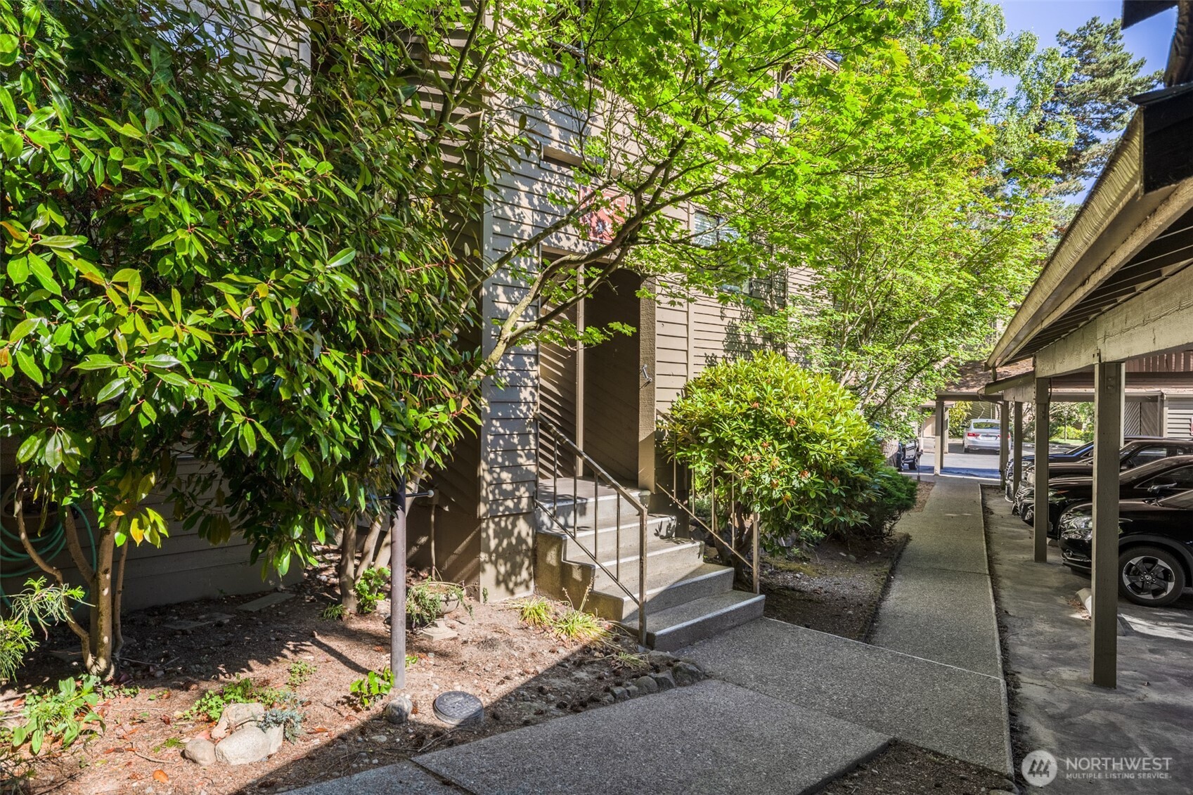 130 Southwest 116th Street, Unit F32 Seattle, WA 98146 - Photo 25 of 37