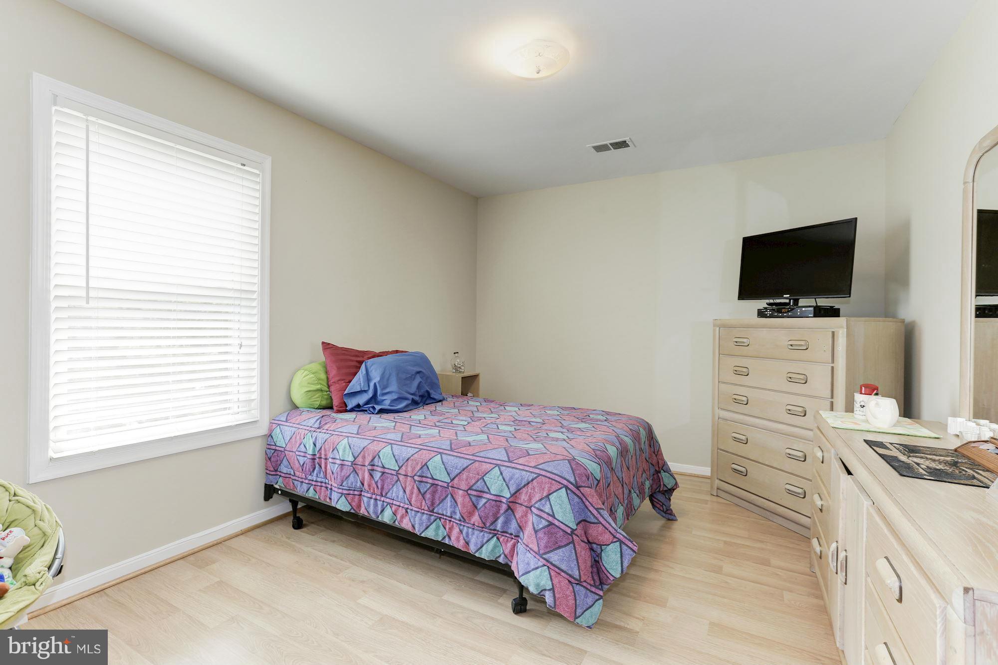 8524 Innisfree Drive Springfield, VA 22153 - Photo 18 of 30 Bedroom 2