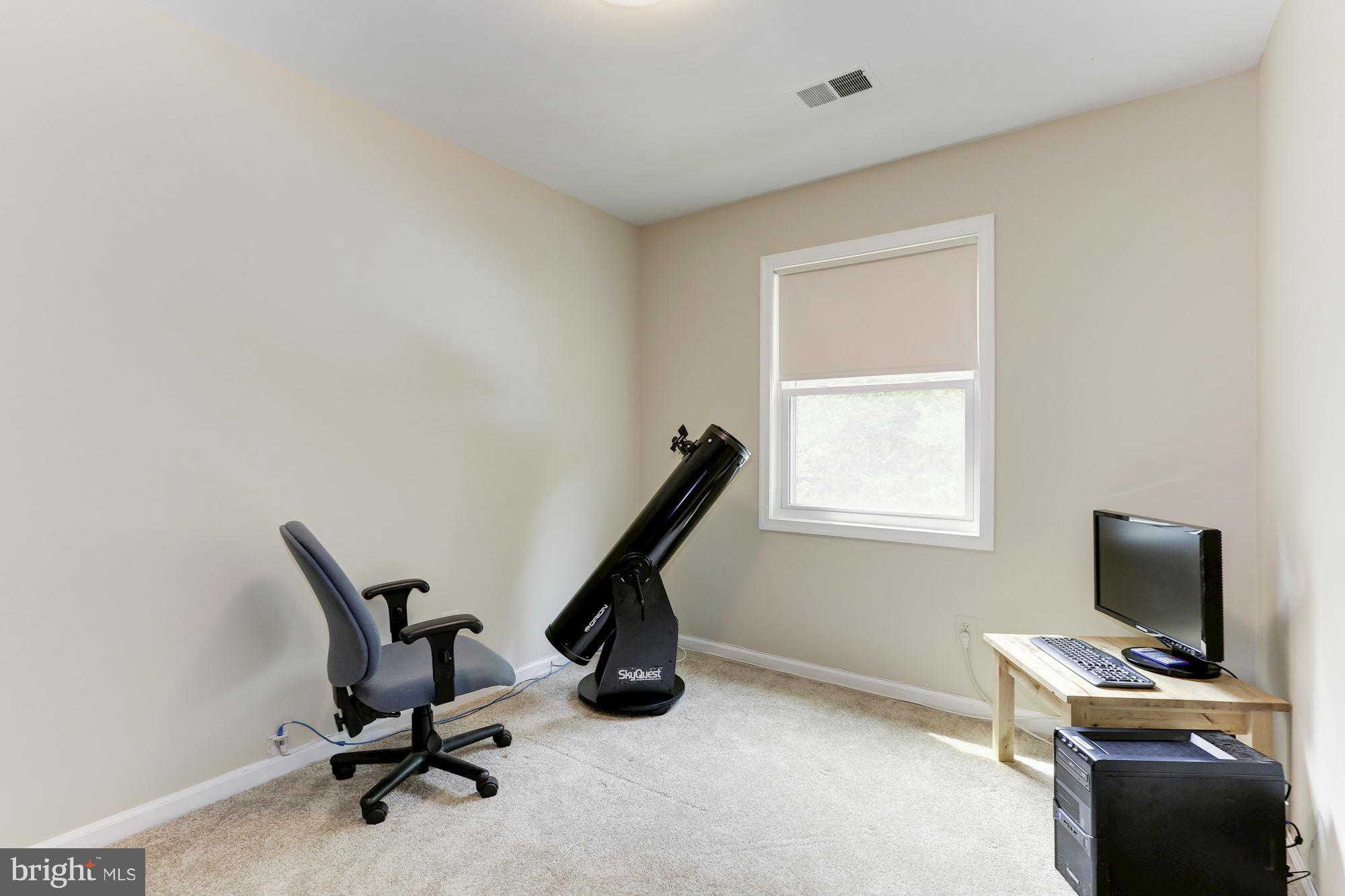 8524 Innisfree Drive Springfield, VA 22153 - Photo 20 of 30 Bedroom 4