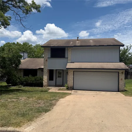 $2,450 | 1018 Wessex Way, Austin, TX 78748