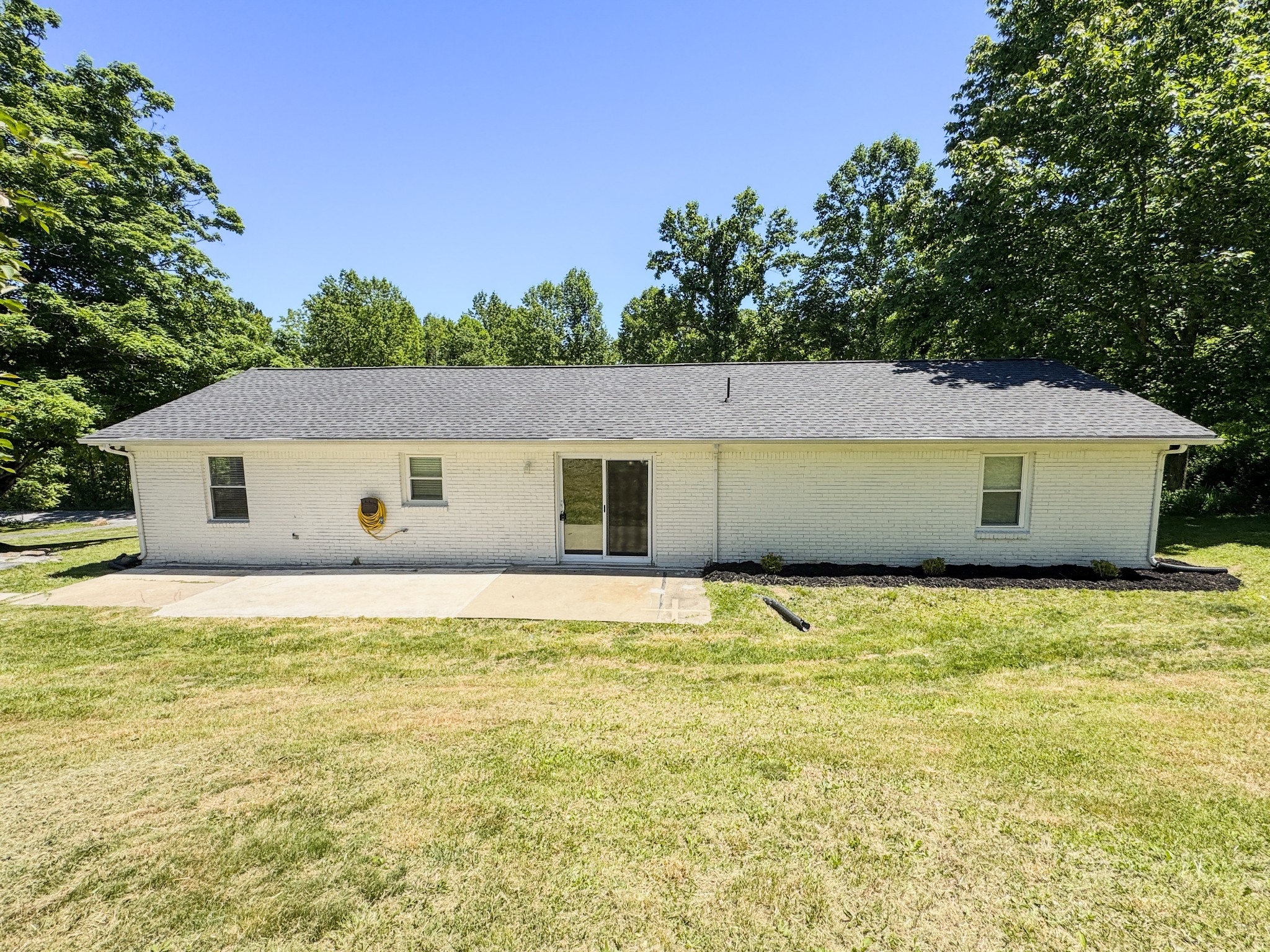 228 Howell Road Westmoreland, TN 37186 - Photo 6 of 33 Gallery Image 6