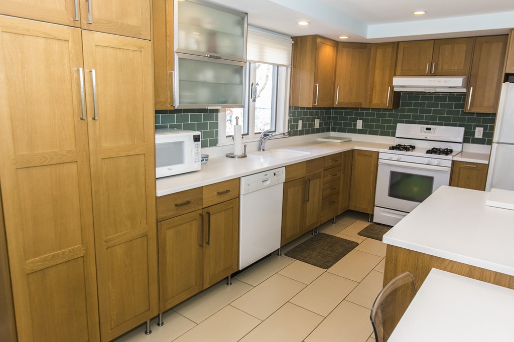 10 Bacon Road Belmont, MA 02478 - Photo 3 of 11 Gallery Image 3
