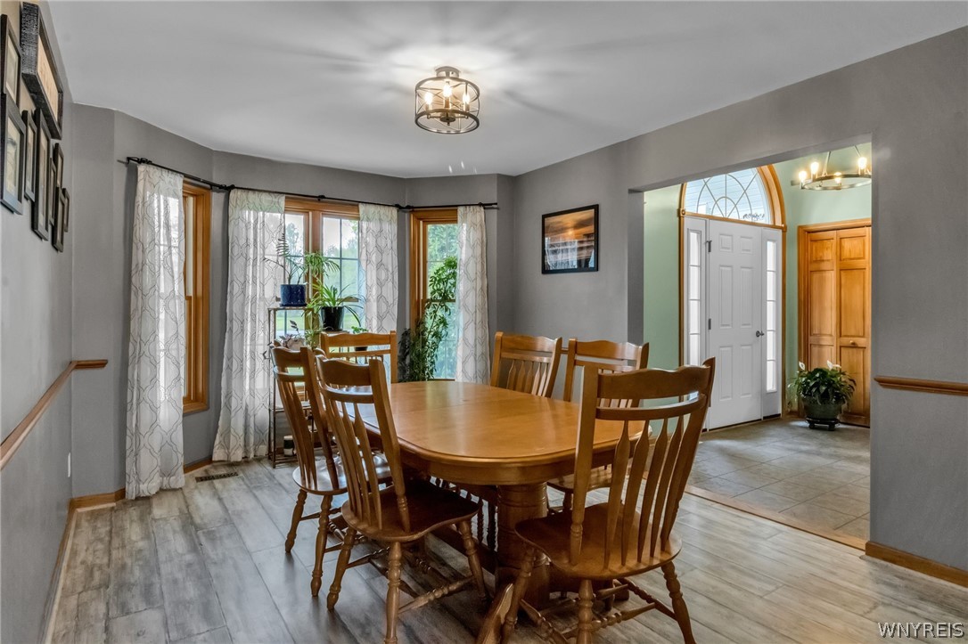 5435 Mapleton Road Lockport, NY 14094 - Photo 14 of 37
