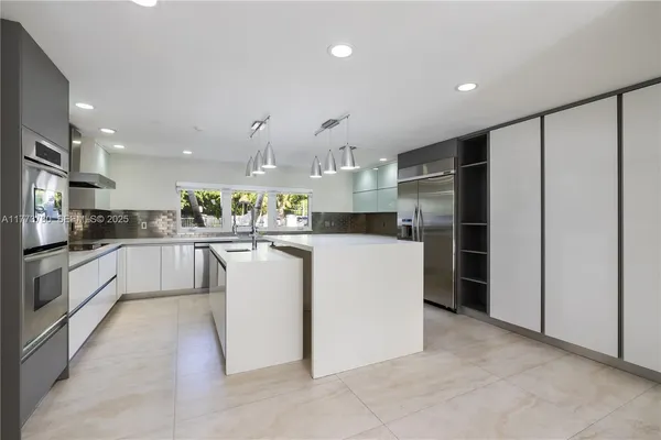 $7,950,000 | 413 Santurce Avenue, Coral Gables, FL 33143