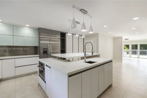 $7,950,000 | 413 Santurce Avenue, Coral Gables, FL 33143