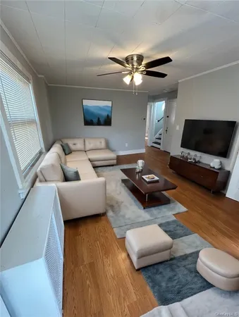 $3,850 | 72 Soundview Street, Unit 2, New Rochelle, NY 10805