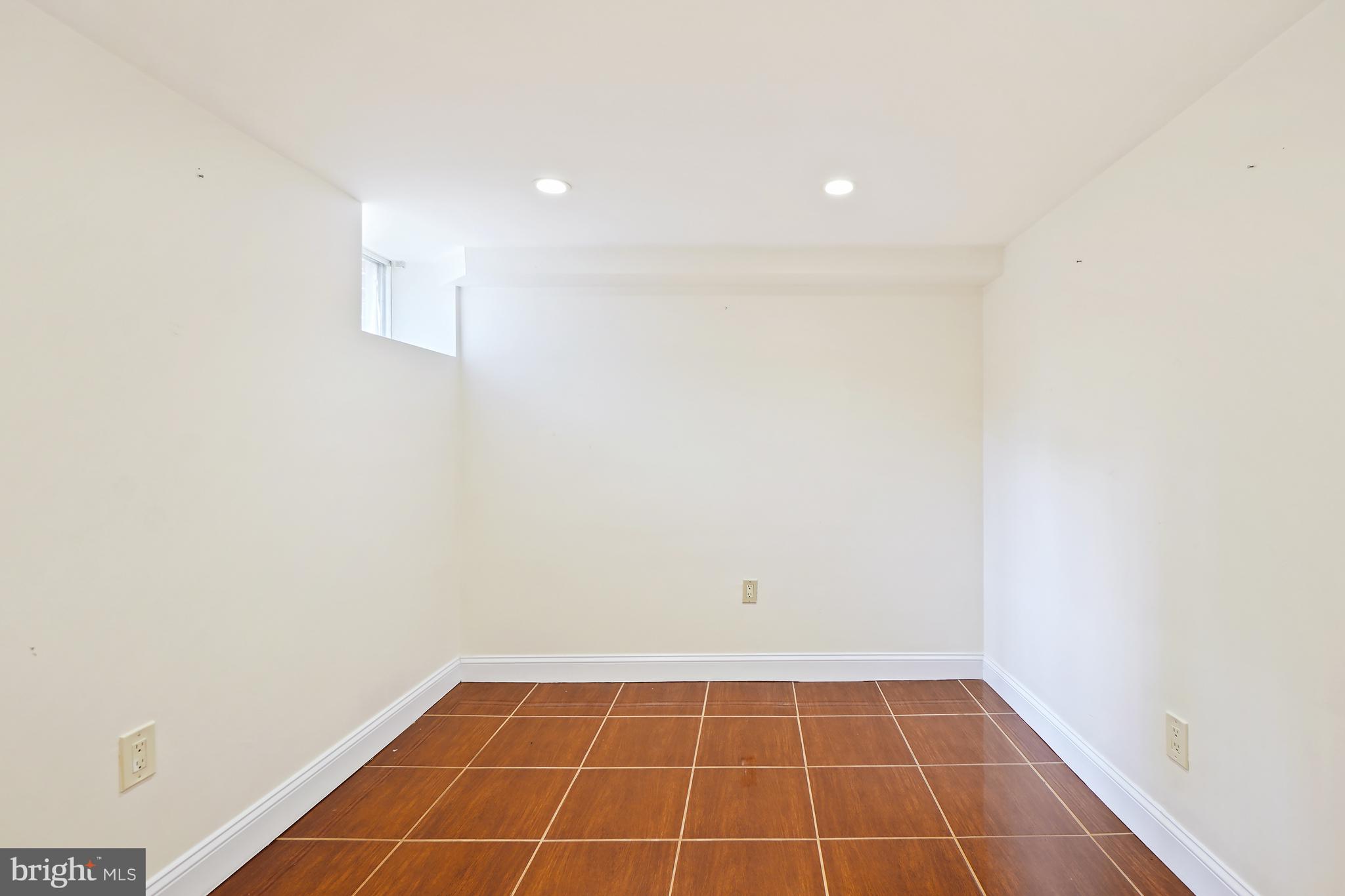 632 Q Street Northwest Washington, DC 20001 - Photo 26 of 29