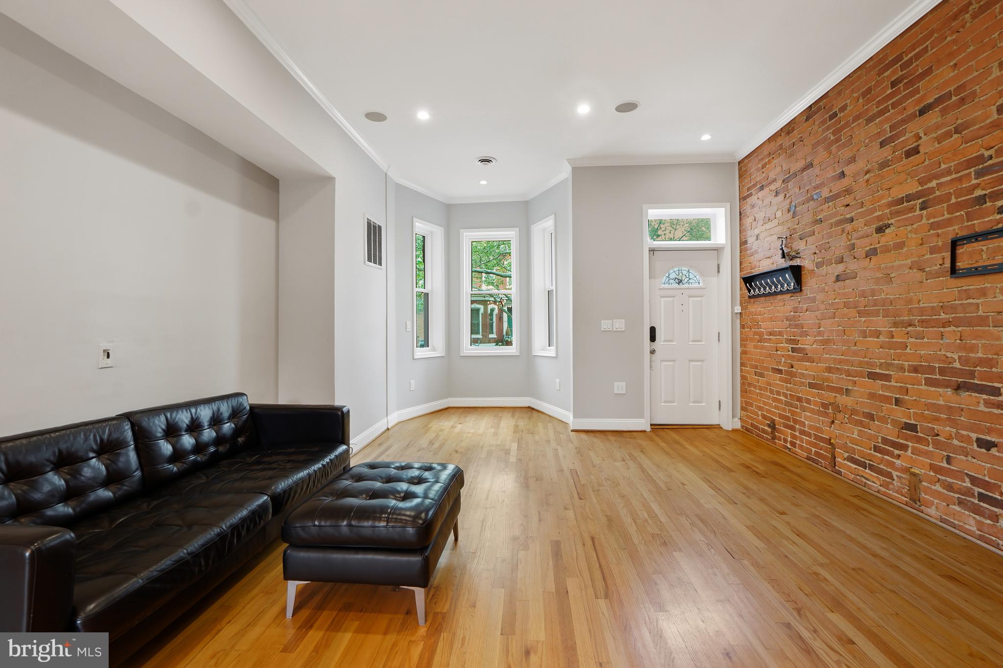 632 Q Street Northwest Washington, DC 20001 - Photo 6 of 29