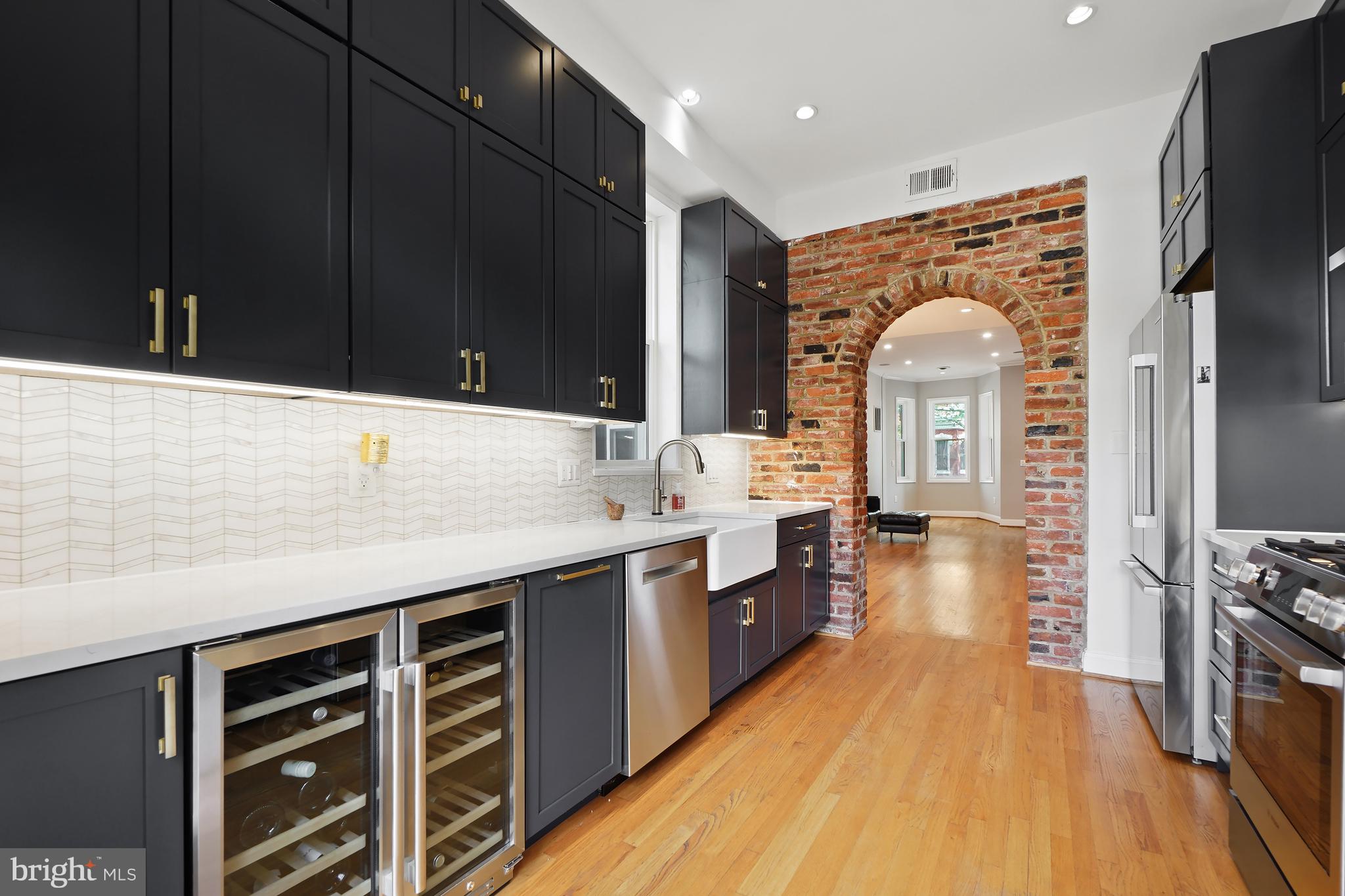 632 Q Street Northwest Washington, DC 20001 - Photo 9 of 29