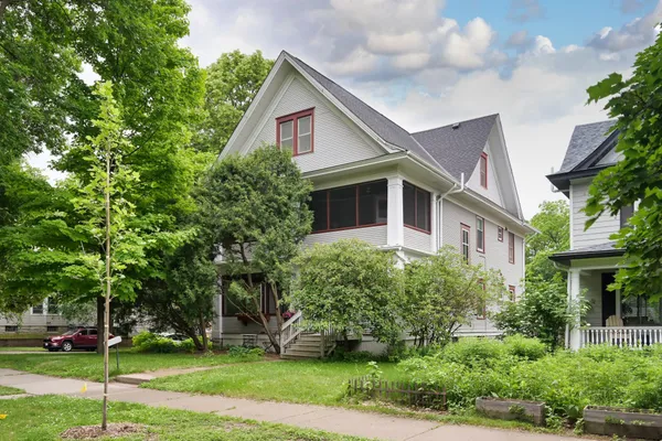 $595,000 | 1854 Laurel Avenue, St. Paul, MN 55104