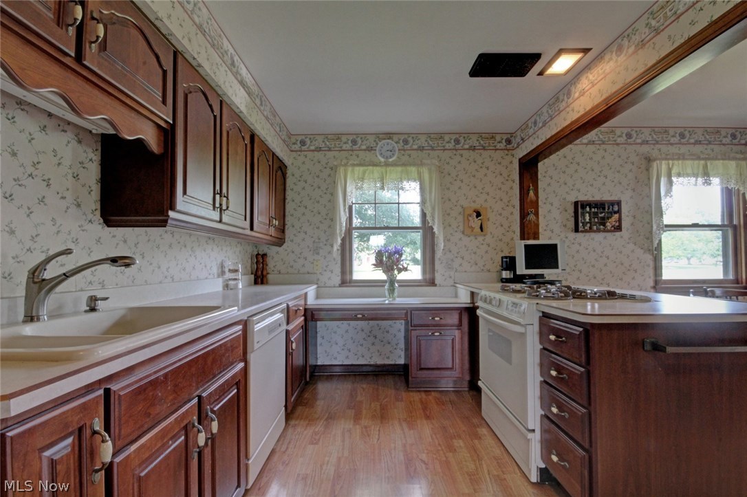 6935 Leffingwell Road Canfield, OH 44406 - Photo 4 of 28 Gallery Image 4