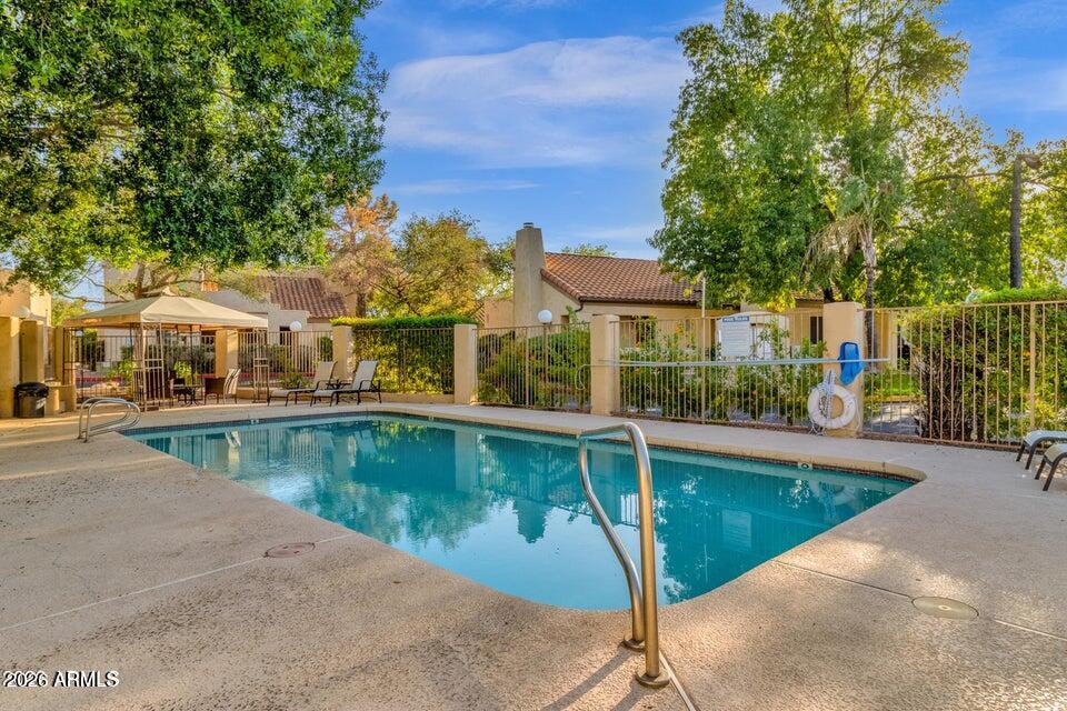 3441 North 31st Street, Unit 109 Phoenix, AZ 85016 - Photo 29 of 30 Community Pool