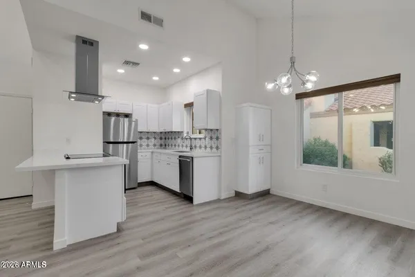 $2,225 | 3441 North 31st Street, Unit 109, Phoenix, AZ 85016