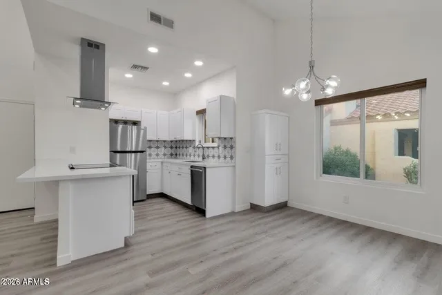 $2,395 | 3441 North 31st Street, Unit 109, Phoenix, AZ 85016