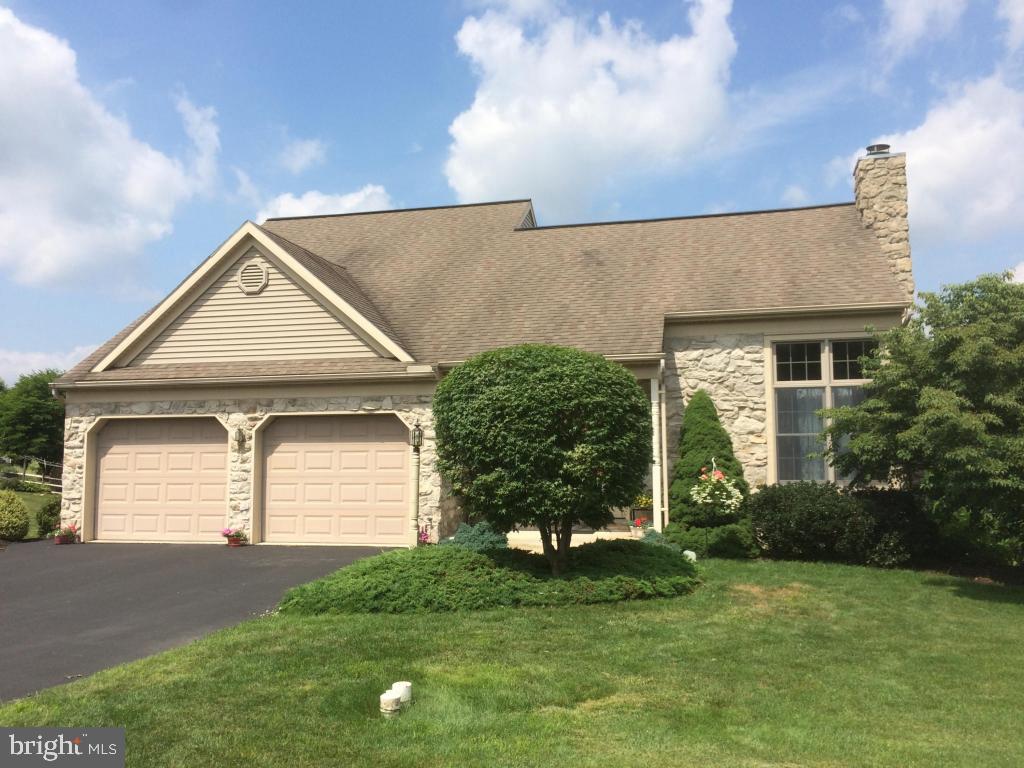 29 Field Lane Lititz, PA 17543 - Photo 1 of 23