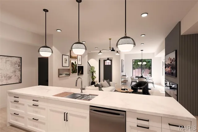 $799,000 | 1121 South Main Street, Unit 104, St. Charles, MO 63301