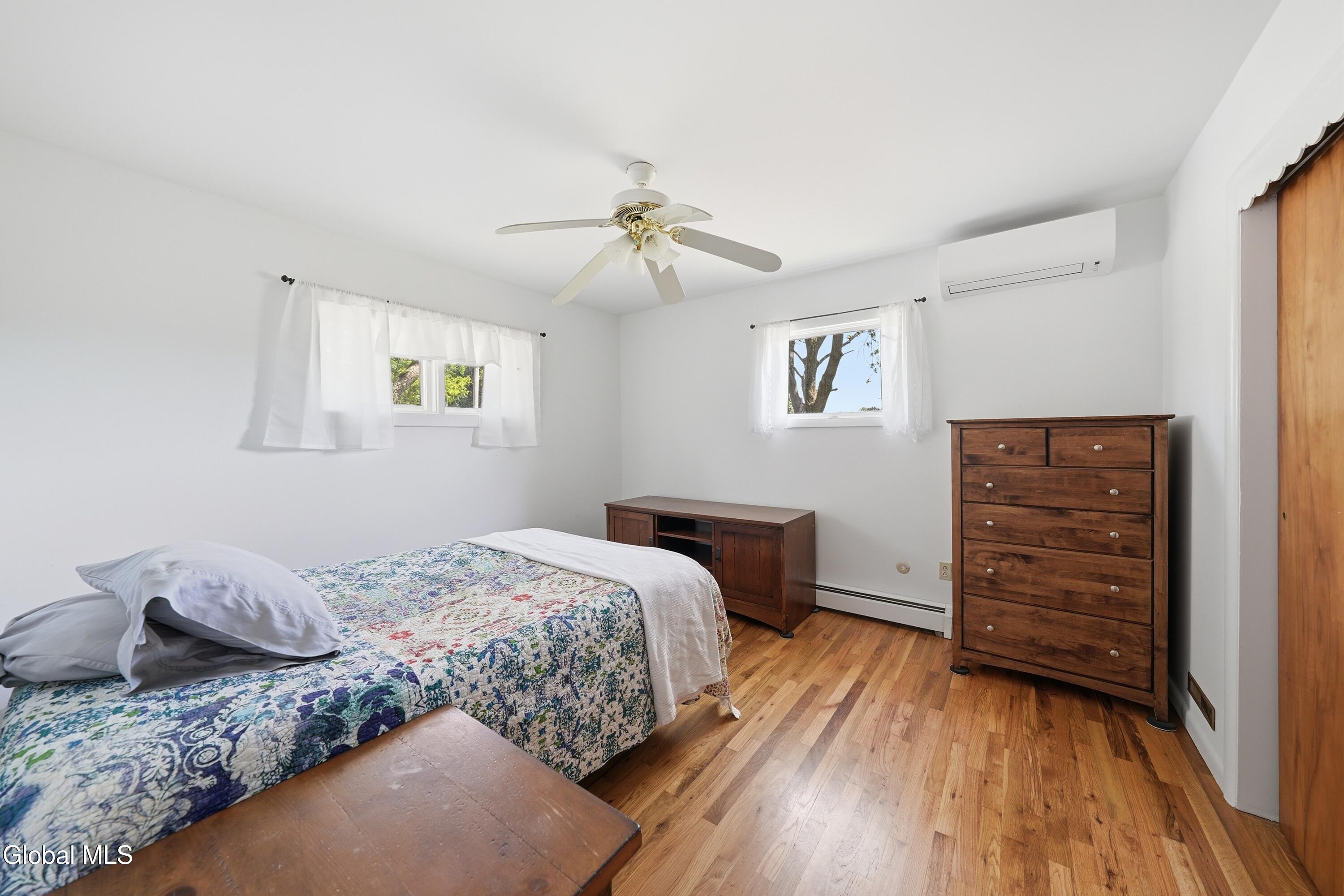 412 Font Grove Road New Scotland, NY 12159 - Photo 11 of 32 DSC09869