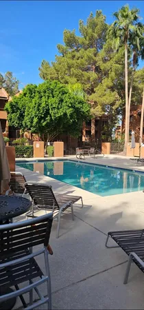 $1,798 | 4704 East Paradise Village Parkway North, Unit 121, Phoenix, AZ 85032