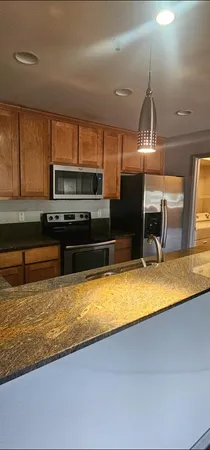 $1,798 | 4704 East Paradise Village Parkway North, Unit 121, Phoenix, AZ 85032