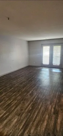 $1,798 | 4704 East Paradise Village Parkway North, Unit 121, Phoenix, AZ 85032