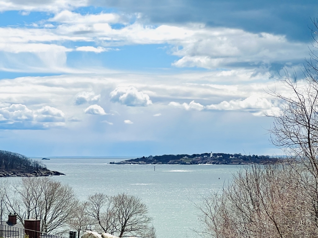 27 Harbor Street Manchester, MA 01944 - Photo 2 of 41 Gallery Image 2