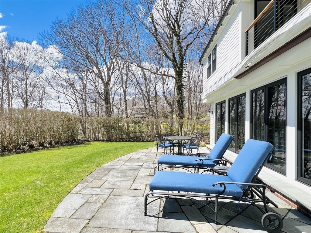 27 Harbor Street Manchester, MA 01944 - Photo 27 of 41 Gallery Image 27