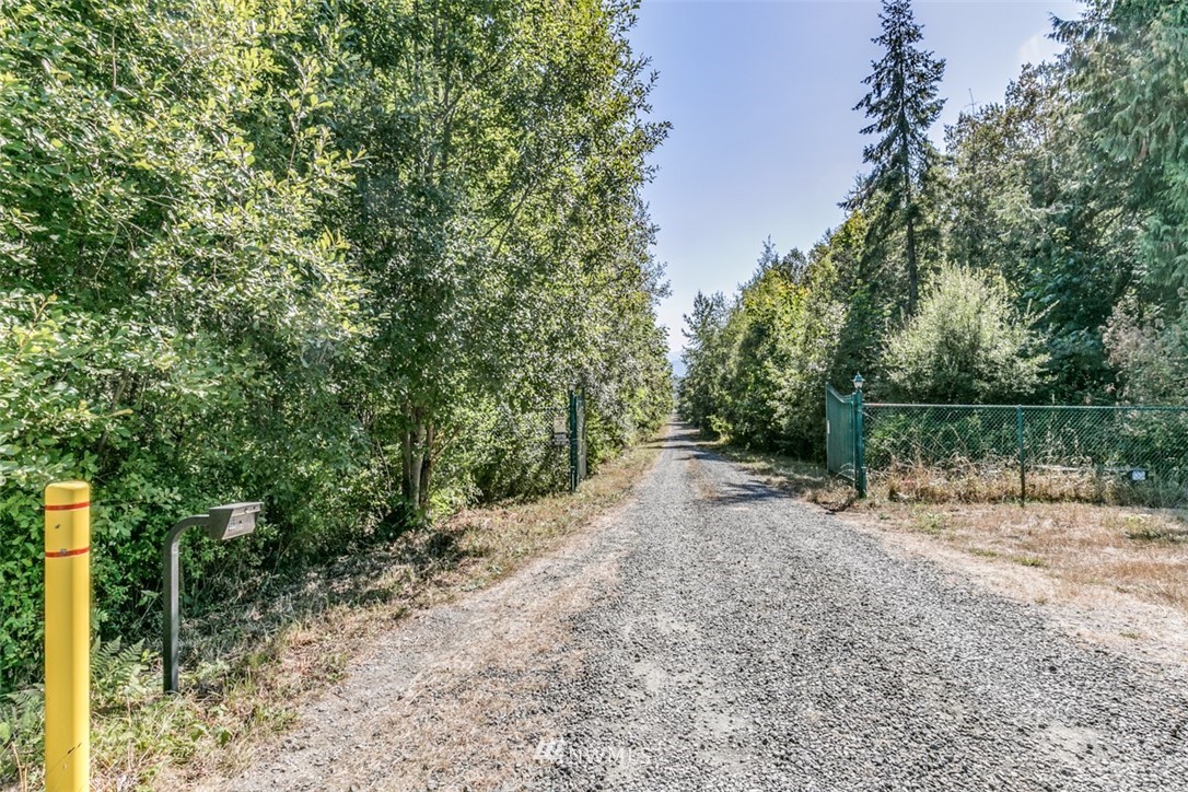 456 Jetta Road Port Angeles, WA 98362 - Photo 6 of 25