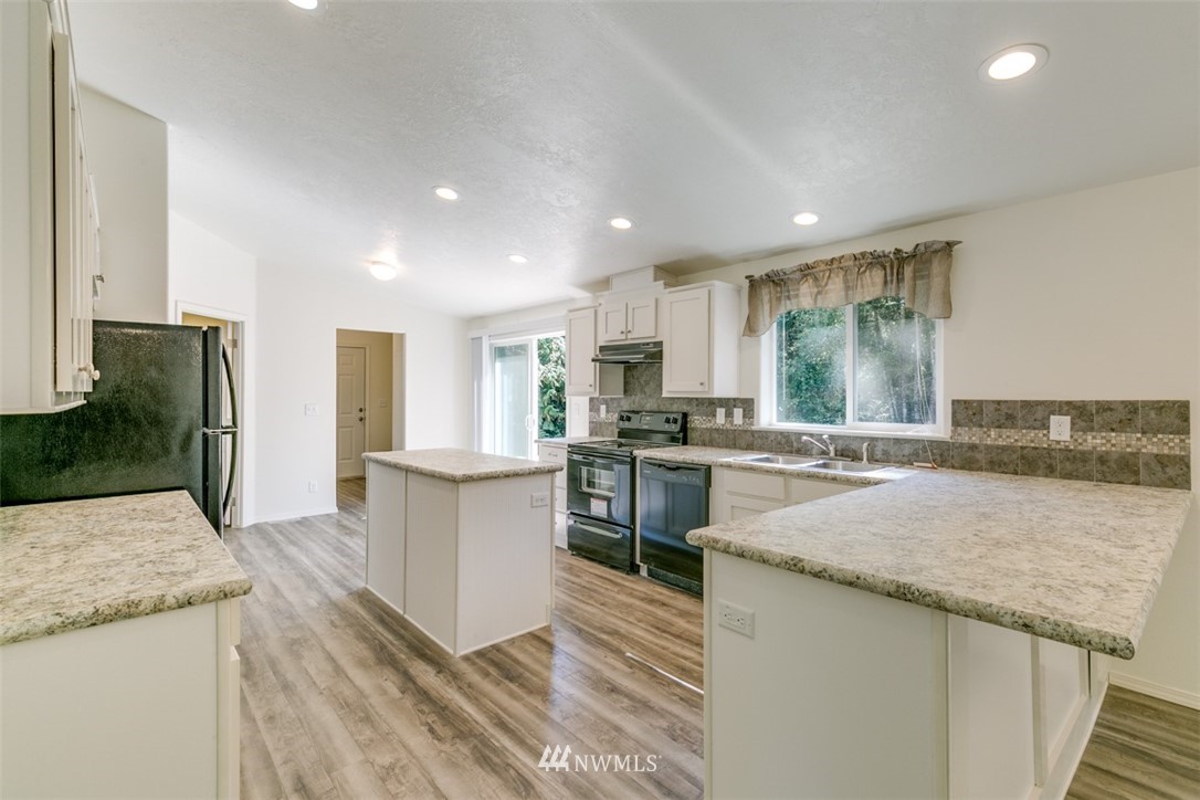 456 Jetta Road Port Angeles, WA 98362 - Photo 10 of 25